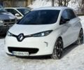 Белый Рено Зое, объемом двигателя 0 л и пробегом 50 тыс. км за 8200 $, фото 12 на Automoto.ua