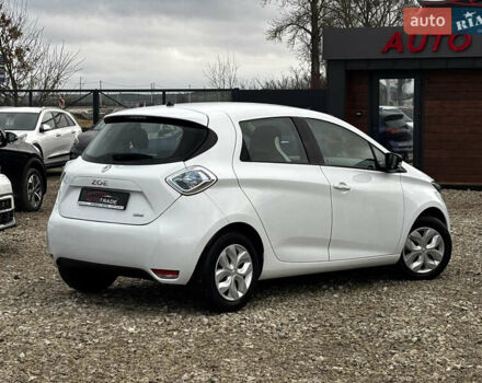 Білий Рено Зое, об'ємом двигуна 0 л та пробігом 23 тис. км за 8850 $, фото 9 на Automoto.ua
