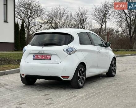Білий Рено Зое, об'ємом двигуна 0 л та пробігом 116 тис. км за 8650 $, фото 6 на Automoto.ua