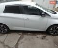 Белый Рено Зое, объемом двигателя 0 л и пробегом 145 тыс. км за 9100 $, фото 13 на Automoto.ua
