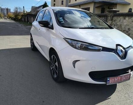 Білий Рено Зое, об'ємом двигуна 0 л та пробігом 42 тис. км за 9500 $, фото 1 на Automoto.ua