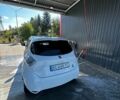 Белый Рено Зое, объемом двигателя 0 л и пробегом 52 тыс. км за 14000 $, фото 6 на Automoto.ua