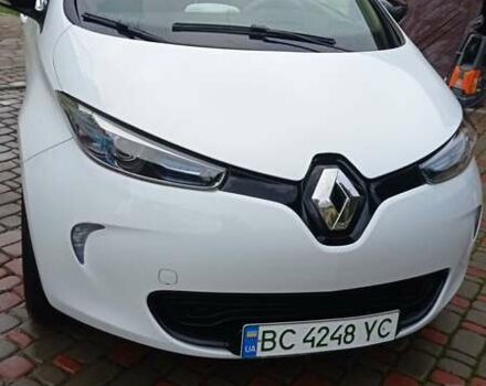 Рено Зое 2019 в Львове на Automoto.ua Белый Рено Зое, объемом двигателя 0 л и пробегом 77 тыс. км за 8200 $, фото 4 на Automoto.ua