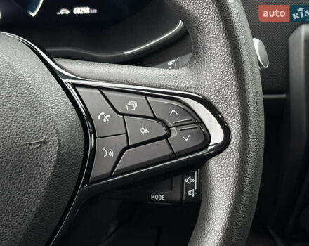 Белый Рено Зое, объемом двигателя 0 л и пробегом 68 тыс. км за 11499 $, фото 22 на Automoto.ua