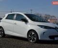 Белый Рено Зое, объемом двигателя 0 л и пробегом 80 тыс. км за 9500 $, фото 20 на Automoto.ua