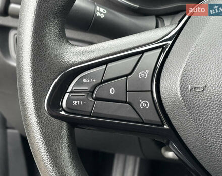 Белый Рено Зое, объемом двигателя 0 л и пробегом 68 тыс. км за 11499 $, фото 21 на Automoto.ua