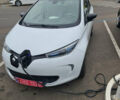 Белый Рено Зое, объемом двигателя 0 л и пробегом 113 тыс. км за 10000 $, фото 1 на Automoto.ua