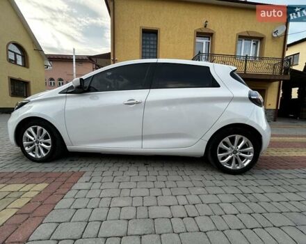 Білий Рено Зое, об'ємом двигуна 0 л та пробігом 70 тис. км за 12000 $, фото 9 на Automoto.ua