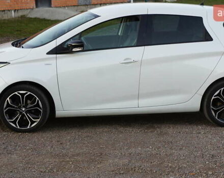 Белый Рено Зое, объемом двигателя 0 л и пробегом 159 тыс. км за 8950 $, фото 9 на Automoto.ua