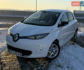 Белый Рено Зое, объемом двигателя 0 л и пробегом 21 тыс. км за 10200 $, фото 1 на Automoto.ua