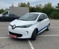 Белый Рено Зое, объемом двигателя 0 л и пробегом 124 тыс. км за 10100 $, фото 1 на Automoto.ua