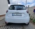 Белый Рено Зое, объемом двигателя 0 л и пробегом 40 тыс. км за 13800 $, фото 4 на Automoto.ua