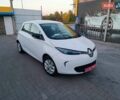 Белый Рено Зое, объемом двигателя 0 л и пробегом 65 тыс. км за 10250 $, фото 20 на Automoto.ua