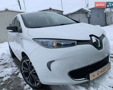 Белый Рено Зое, объемом двигателя 0 л и пробегом 159 тыс. км за 9200 $, фото 14 на Automoto.ua