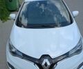 Белый Рено Зое, объемом двигателя 0 л и пробегом 160 тыс. км за 11200 $, фото 1 на Automoto.ua