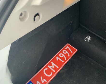 Білий Рено Зое, об'ємом двигуна 0 л та пробігом 159 тис. км за 8999 $, фото 36 на Automoto.ua