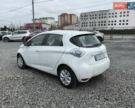 Білий Рено Зое, об'ємом двигуна 0 л та пробігом 46 тис. км за 10500 $, фото 2 на Automoto.ua