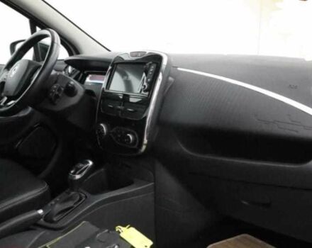 Рено Зое 2019 в Дрогобыче на Automoto.ua Белый Рено Зое, объемом двигателя 0 л и пробегом 159 тыс. км за 10500 $, фото 4 на Automoto.ua