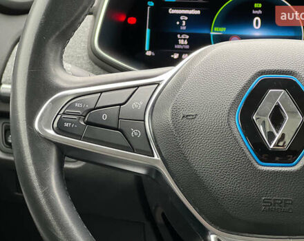 Белый Рено Зое, объемом двигателя 0 л и пробегом 120 тыс. км за 12999 $, фото 11 на Automoto.ua