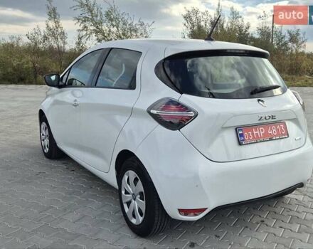 Белый Рено Зое, объемом двигателя 0 л и пробегом 25 тыс. км за 11600 $, фото 7 на Automoto.ua