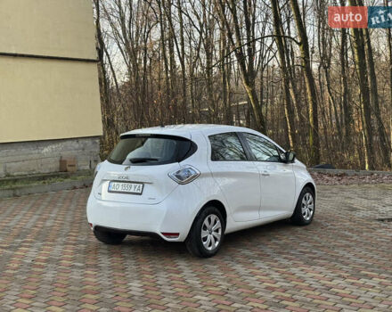 Белый Рено Зое, объемом двигателя 0 л и пробегом 55 тыс. км за 9500 $, фото 6 на Automoto.ua