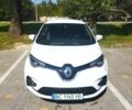 Белый Рено Зое, объемом двигателя 0 л и пробегом 141 тыс. км за 11000 $, фото 1 на Automoto.ua