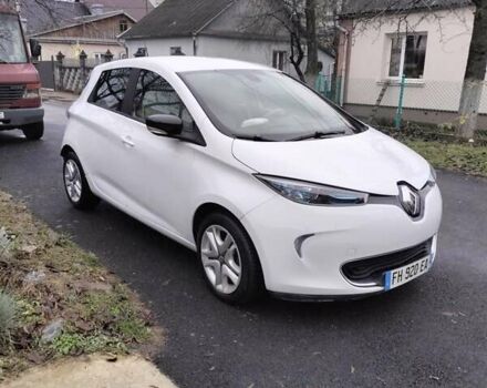 Білий Рено Зое, об'ємом двигуна 0 л та пробігом 93 тис. км за 9399 $, фото 10 на Automoto.ua