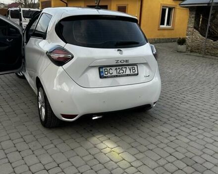 Білий Рено Зое, об'ємом двигуна 0 л та пробігом 70 тис. км за 12000 $, фото 27 на Automoto.ua