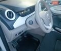 Белый Рено Зое, объемом двигателя 0 л и пробегом 65 тыс. км за 10250 $, фото 55 на Automoto.ua