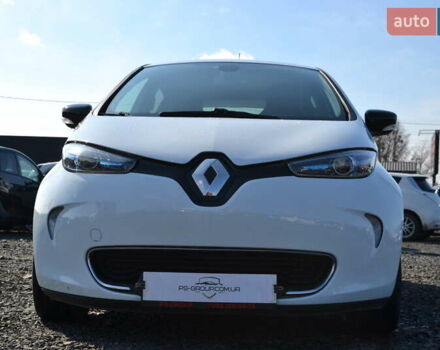 Білий Рено Зое, об'ємом двигуна 0 л та пробігом 80 тис. км за 9500 $, фото 7 на Automoto.ua