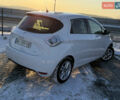 Белый Рено Зое, объемом двигателя 0 л и пробегом 21 тыс. км за 10200 $, фото 7 на Automoto.ua