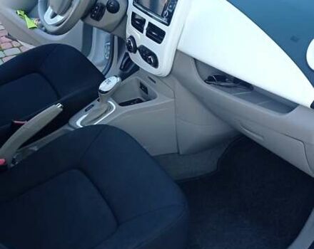 Білий Рено Зое, об'ємом двигуна 0 л та пробігом 80 тис. км за 8300 $, фото 19 на Automoto.ua