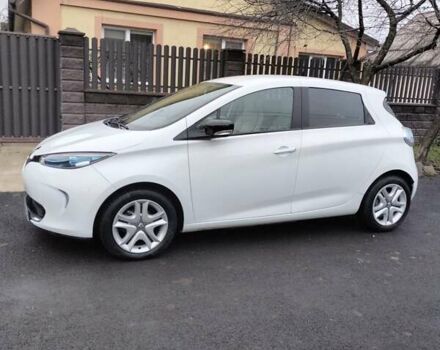 Білий Рено Зое, об'ємом двигуна 0 л та пробігом 93 тис. км за 9399 $, фото 3 на Automoto.ua