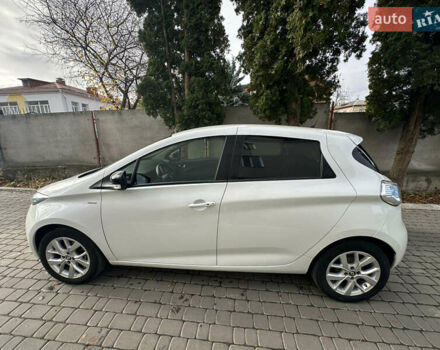 Білий Рено Зое, об'ємом двигуна 0 л та пробігом 102 тис. км за 9500 $, фото 3 на Automoto.ua