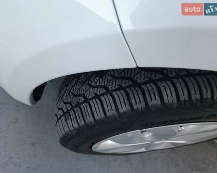 Рено Зое 2019 в Луцке на Automoto.ua Белый Рено Зое, объемом двигателя 0 л и пробегом 65 тыс. км за 10200 $, фото 34 на Automoto.ua