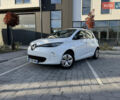 Белый Рено Зое, объемом двигателя 0 л и пробегом 67 тыс. км за 9500 $, фото 6 на Automoto.ua