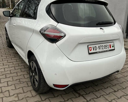 Белый Рено Зое, объемом двигателя 0 л и пробегом 64 тыс. км за 11450 $, фото 10 на Automoto.ua