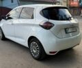 Белый Рено Зое, объемом двигателя 0 л и пробегом 140 тыс. км за 13900 $, фото 6 на Automoto.ua
