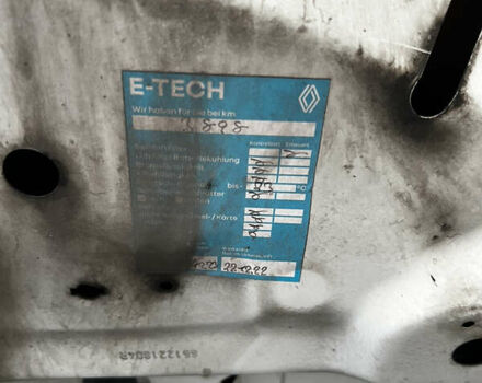 Білий Рено Зое, об'ємом двигуна 0 л та пробігом 109 тис. км за 8900 $, фото 45 на Automoto.ua