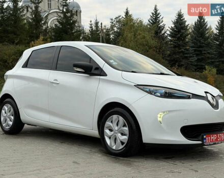 Белый Рено Зое, объемом двигателя 0 л и пробегом 11 тыс. км за 10499 $, фото 4 на Automoto.ua