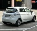 Белый Рено Зое, объемом двигателя 0 л и пробегом 59 тыс. км за 10500 $, фото 9 на Automoto.ua