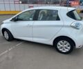 Білий Рено Зое, об'ємом двигуна 0 л та пробігом 55 тис. км за 10500 $, фото 6 на Automoto.ua
