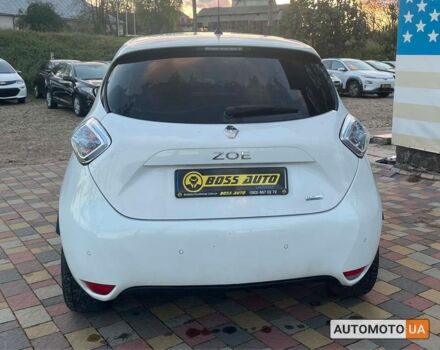 Білий Рено Зое, об'ємом двигуна 41 л та пробігом 27 тис. км за 11500 $, фото 5 на Automoto.ua