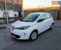 Белый Рено Зое, объемом двигателя 0 л и пробегом 65 тыс. км за 10250 $, фото 12 на Automoto.ua
