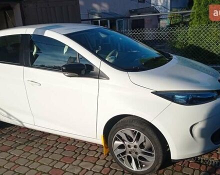 Білий Рено Зое, об'ємом двигуна 0 л та пробігом 80 тис. км за 8300 $, фото 23 на Automoto.ua