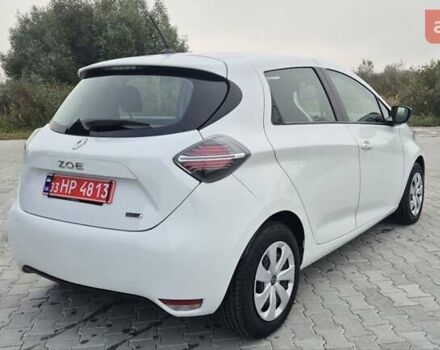 Білий Рено Зое, об'ємом двигуна 0 л та пробігом 25 тис. км за 11500 $, фото 6 на Automoto.ua