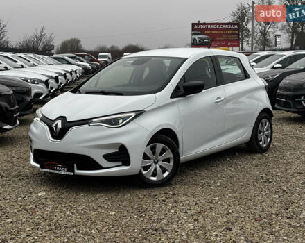 Белый Рено Зое, объемом двигателя 0 л и пробегом 68 тыс. км за 11499 $, фото 2 на Automoto.ua