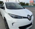 Белый Рено Зое, объемом двигателя 0 л и пробегом 84 тыс. км за 10200 $, фото 33 на Automoto.ua