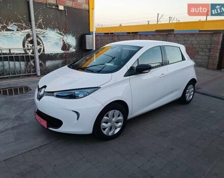 Рено Зое 2019 в Луцке на Automoto.ua Белый Рено Зое, объемом двигателя 0 л и пробегом 65 тыс. км за 10200 $, фото 28 на Automoto.ua