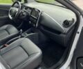 Белый Рено Зое, объемом двигателя 0 л и пробегом 70 тыс. км за 11000 $, фото 9 на Automoto.ua